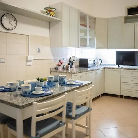 House - Termini Esquilino Apartman *